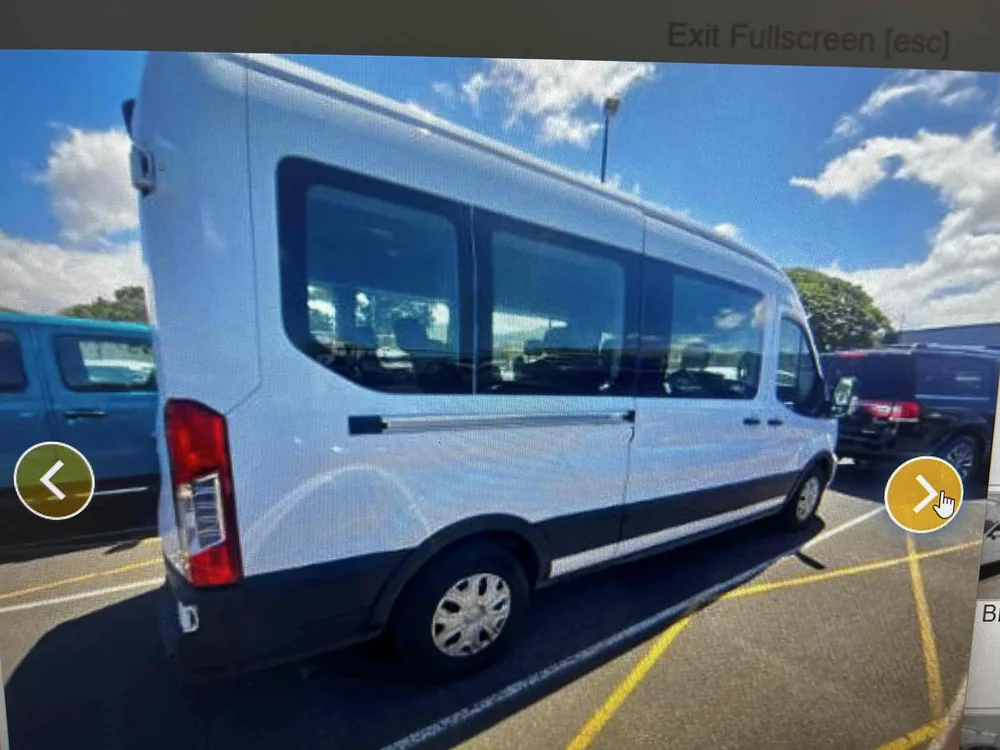 Ford Transit 350 XLT Med Roof exterior photo 1