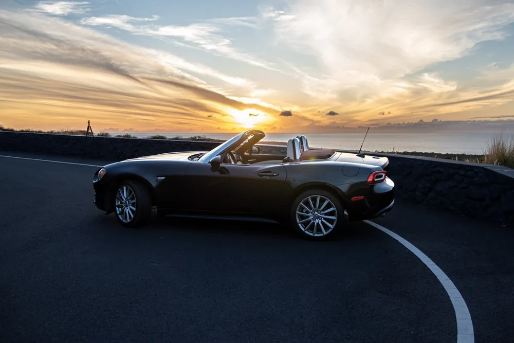 Fiat 124 Spider exterior photo 3