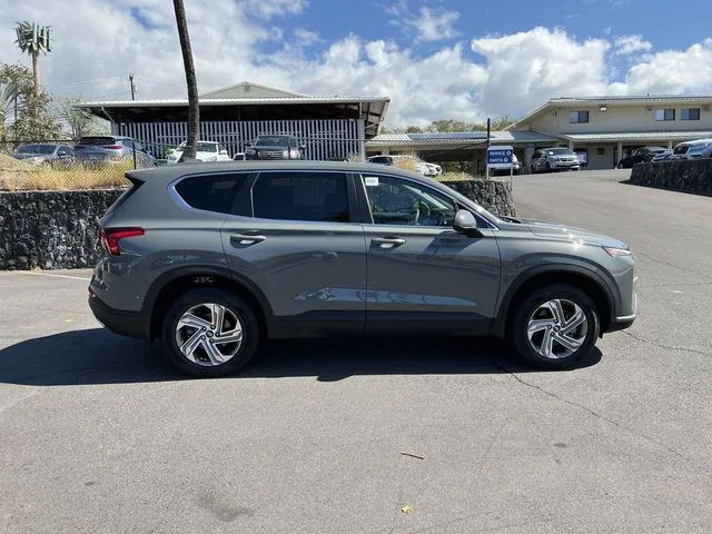 Hyundai Santa Fe exterior photo 3