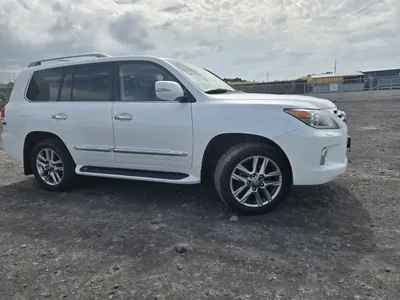 Lexus LX570