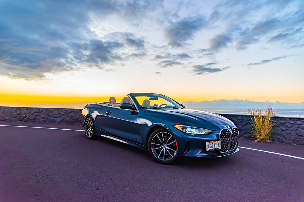 Metallic Blue BMW 430i exterior photo 3