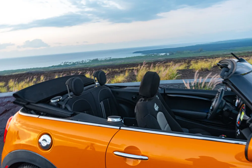 Orange Mini Cooper S interior photo 3
