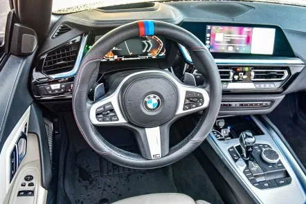 BMW Z4 interior photo 1