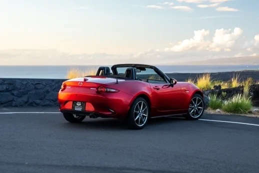 Mazda MX-5 Miata exterior photo 1