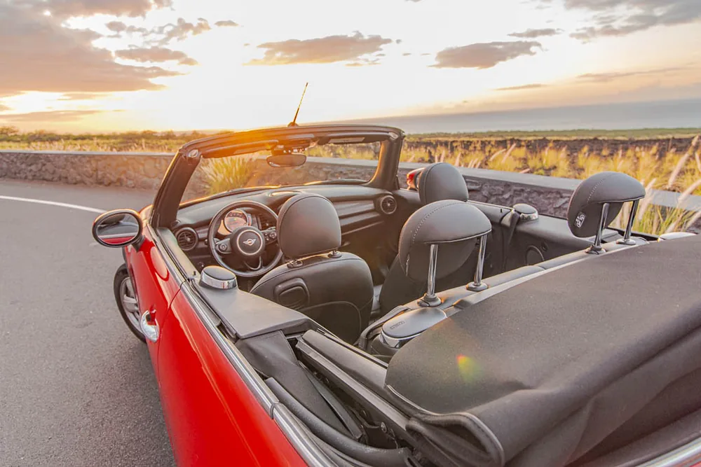 Red Mini Cooper interior photo 4